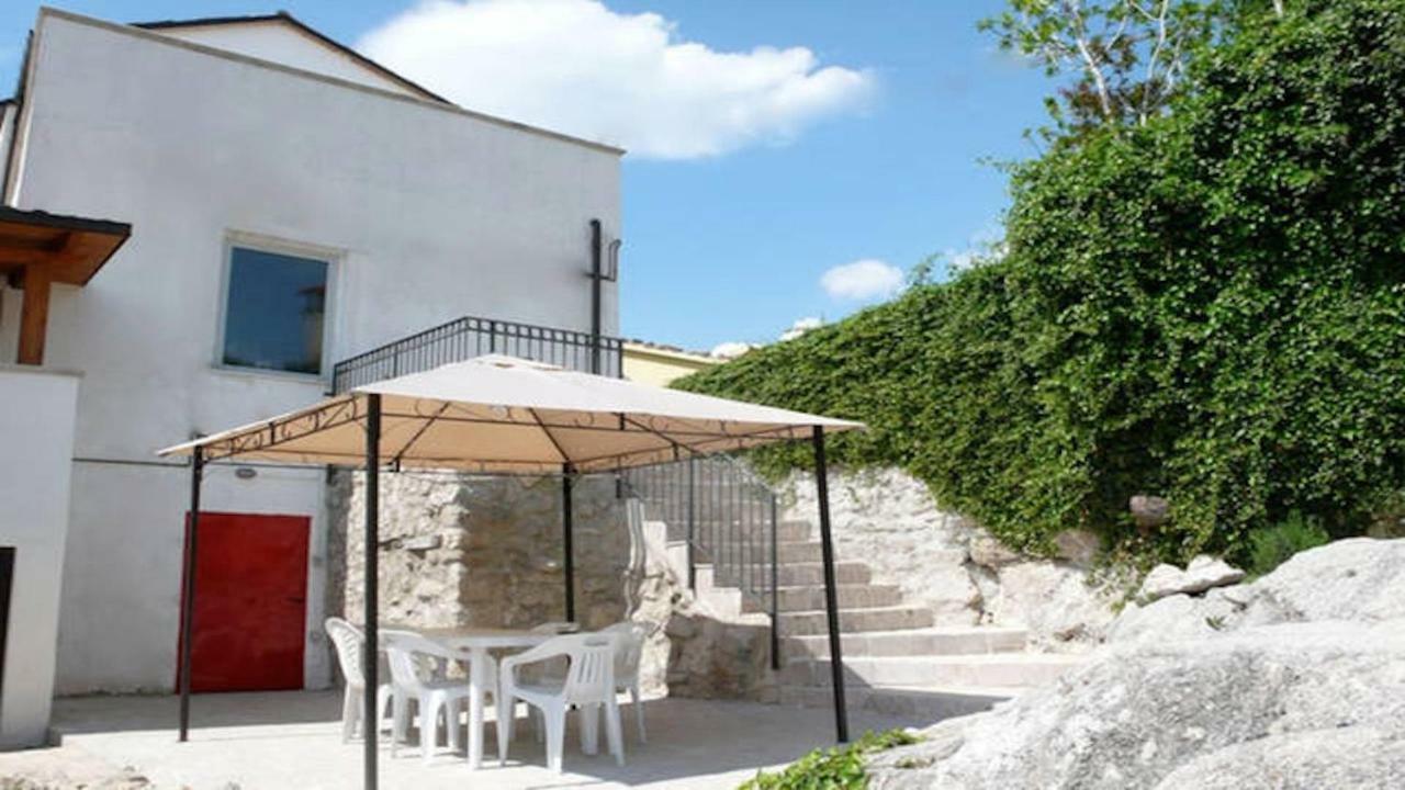 Casa Elvira Basilico Villa San Valentino in Abruzzo Citeriore Екстериор снимка